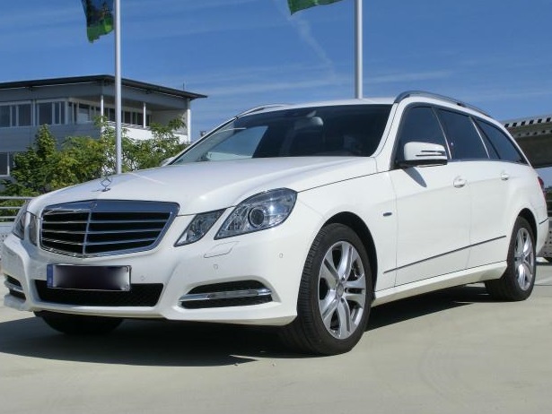 LHD MERCEDES E CLASS